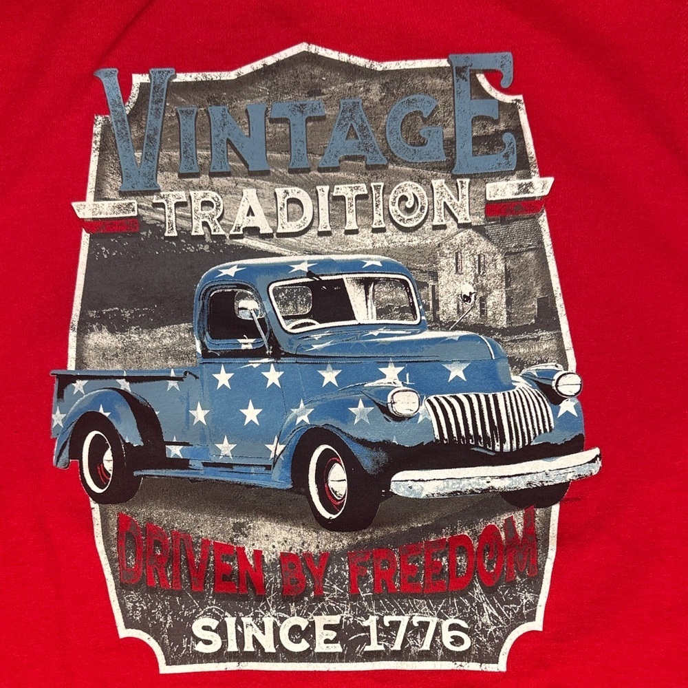 NWOT Red Vintage Tradition Men’s Tank Top with Patriotic Truck - Picture 4 of 6